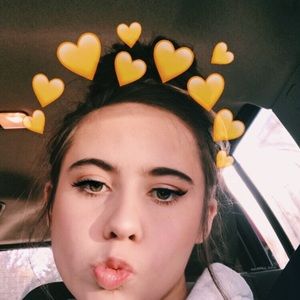 Meet your Posher, Skylar